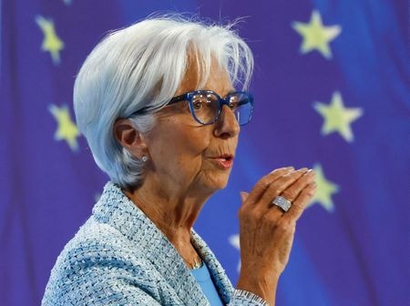 欧州中央銀行（ＥＣＢ）のラガルド総裁（写真）は１７日、ＥＣＢは金融市場の円滑な機能に細心の注意を払っていると述べた。６日撮影（２０２４年　ロイター/Wolfgang Rattay）
