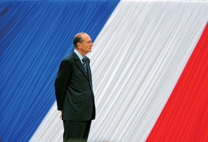 スキャンダルこそあったが、晩年は国民の評価も高まっていた　CHARLES PLATIAU-REUTERS