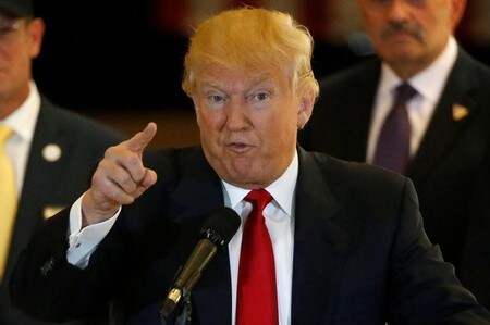 　１２月９日、トランプ次期米大統領と「東洋のトランプ」の異名をとるフィリピンのドゥテルテ大統領の言動が、同国などで成長するアウトソーシング業界に懸念をもたらしている。写真はニューヨークで５月撮影（２０１６年　ロイター/Carlo Allegri）