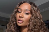 ケイラ・ニコールのマイクロビキニ姿に称賛の嵐！FENTY HAIRの新広告が注目