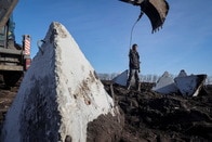 ロシアが「世界初」の地上型FPVドローンを開発、「竜の歯」を相手に突破訓練中