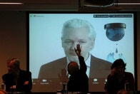 ウィキリークスはCIAを売ってトランプに付いた