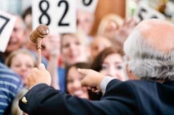 チケットやゲーム機の高額転売は本当に悪いことなのか？──「需要法則」からの接近（下）