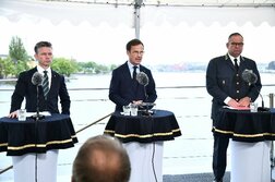スウェーデン、仏製フリゲート艦4隻購入へ　40億ドル超