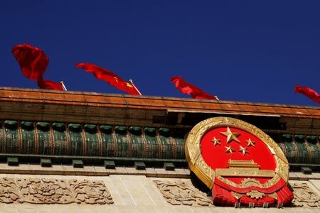 　３月２日、５日に開幕する中国全国人民代表大会（全人代）で発表される予定の国内総生産（ＧＤＰ）伸び率目標について、最大６％の可能性があると複数の関係筋が述べた。写真は北京で昨年３月撮影（２０２３年　ロイター／Carlos Garcia Rawlins）