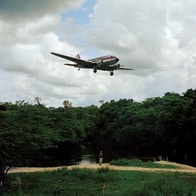 【写真特集】現役80年の伝説の翼 ダグラスDC-3機が担うアマゾンの命綱