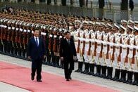 中国の習主席が比ドゥテルテ大統領と会談、二国間関係の完全回復に期待