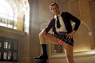 名優リーアム・ニーソン、73歳にして爆笑コメディー『裸の銃を持つ男』で見せた「新境地」