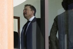 再送-マスク氏、オープンＡＩは「私が発案」　営利化巡る裁判で証言