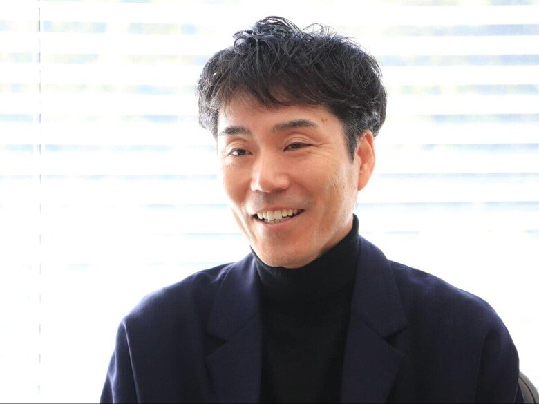 『任せるコツ』著者の山本渉さん（flier提供）