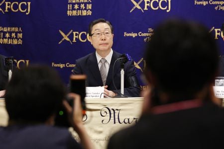 　８月１０日、世界平和統一家庭連合（旧統一教会）の田中富広会長は都内で会見し、岸田文雄首相が教会との関係見直しを閣僚らに指示したことについて、「当法人との関わり方が強く判断の基準に定められたというならば、それは至極残念なこと」と語った。写真は日本外国特派員協会で記者会見に臨む田中会長（２０２２年　時事通信）