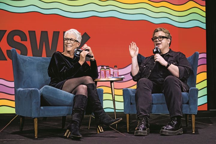 SXSWのステージで筆者（右）と対談　NICOLA GELL/GETTY IMAGES