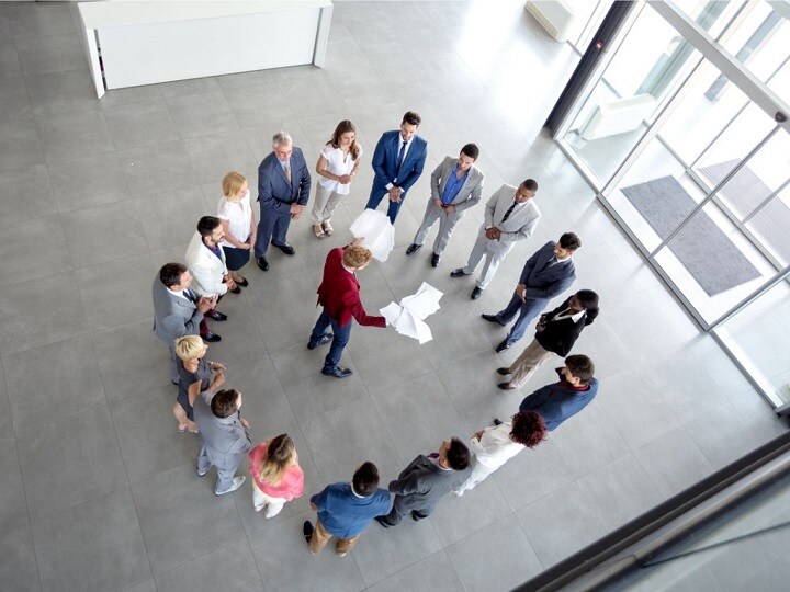 「サクタス」ミーティングを活用すると、プロジェクトはさくさく進む　LuckyBusiness-iStock.