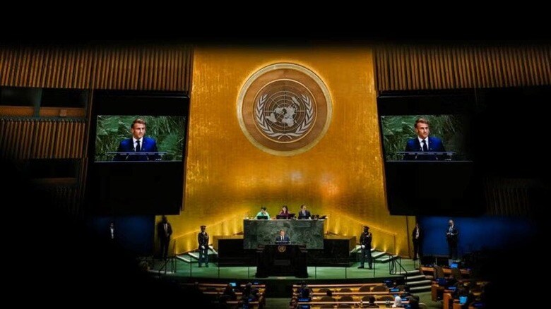 ガザ戦争をめぐる米国に対する国際的な不満が今週、国連総会で表面化した。写真はフランスのマクロン大統領。９月２３日、ニューヨークの国連本部で撮影（２０２５年　ロイター/Eduardo Munoz）