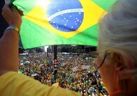 ムーディーズがブラジル格付けをジャンク級に格下げ