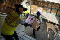 中国からの医療支援に欠陥品多く、支援の動機を疑えとEU警告