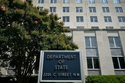 アメリカのビザ申請時のSNS審査、外国人記者にも対象拡大