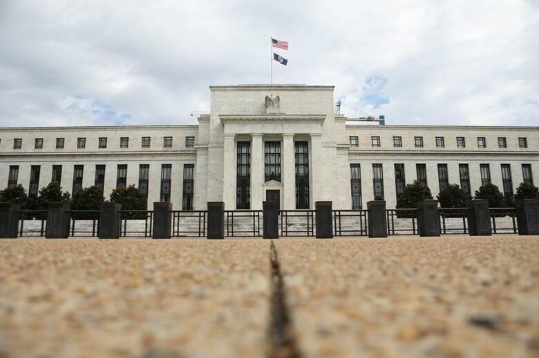 米連邦準備理事会（FRB）は19日、9カ国の中央銀行と新たに通貨スワップ協定を結んだと発表した。ワシントンのFRB本部で2018年8月撮影（2020年　ロイター/Chris Wattie）