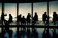 日本男子「草食化」の背景にある経済格差