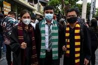 タイ民主化求める若者デモ　政府はコロナ対策の規制も活用して締め付け強化