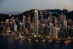 香港ＧＤＰ速報値、第2四半期は前年比4.3％増　14期連続プラス成長
