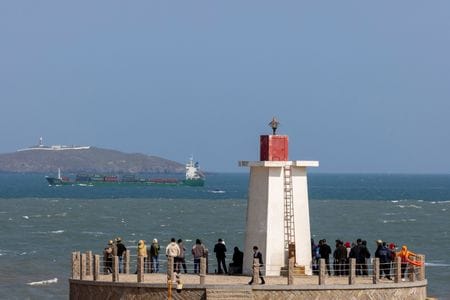 　ニュージーランド海軍最大の艦艇である補給艦「アオテアロア」が今月、台湾海峡を通過していたことが分かった。写真は２０２３年４月、中国福建省平潭島で撮影（２０２５年　ロイター／Thomas Peter）