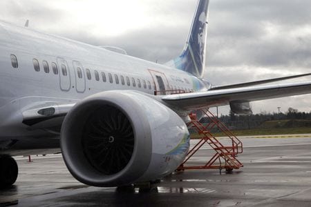 　１月１５日、   米航空機大手ボーイングは、同社製の旅客機「７３７ＭＡＸ９」の側壁の一部が離陸後に吹き飛んだ事故を巡り、同シリーズの品質検査をさらに強化する。写真は事故機。オレゴン州ポートランドで７日撮影。NTSB提供（２０２４年　ロイター）