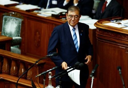 　１月２４日、石破茂首相は衆議院本会議での施政方針演説で、中長期的に生産年齢人口が減少していく日本は人を財産として尊重する「人財尊重社会」を築いていく必要があると強調し、賃上げを起点に国民の所得と経済全体の生産性向上を図っていくと述べた。昨年１１月撮影（２０２５年　ロイター／Issei Kato）