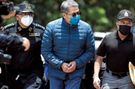 麻薬組織に協力、投票結果も操作...「稀代の悪」ホンジュラス前大統領に禁錮45年