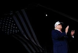 情報ＢＯＸ：トランプ氏が表明した数十億ドルの給付・支援措置　中間選挙控え