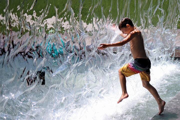 WIN MCNAMEE/GETTY IMAGES