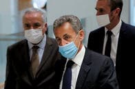 大統領経験者が初の実刑判決、サルコジ不正に反トランプ派が勢いづく理由