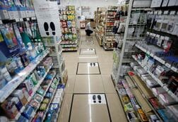 3月コンビニ売上高は2.2％増、販促・行楽需要で飲食売れ行き好調