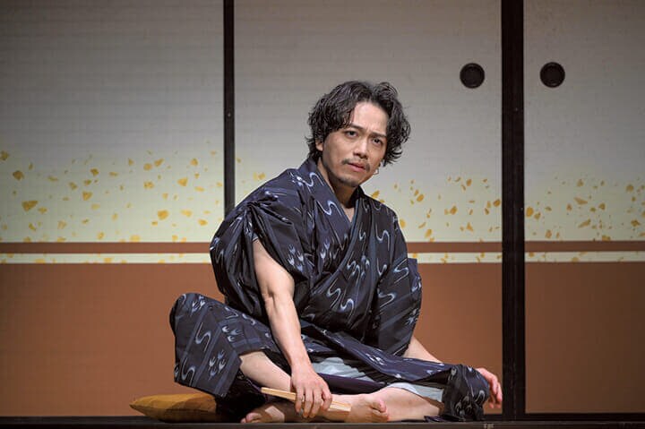 ミュージカル『昭和元禄落語心中』で落語家・助六を演じた山崎育三郎
