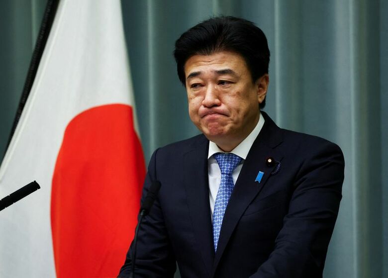 写真は木原稔官房長官。10月14日、都内で撮影。REUTERS/Issei Kato