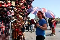 英小売売上高、5月予想上回る伸び　好天や販促が寄与