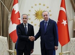トルコ、多国間防衛銀行への参加意向をカナダに伝達＝当局者
