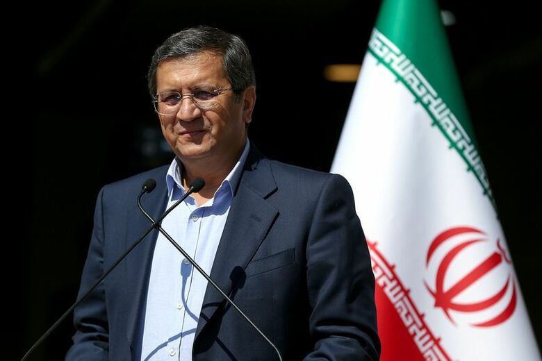 イラン中央銀行のヘンマティ氏。2021年6月12日、イランのテヘランで撮影、提供写真。Ayoub Ghaderi/YJC/WANA