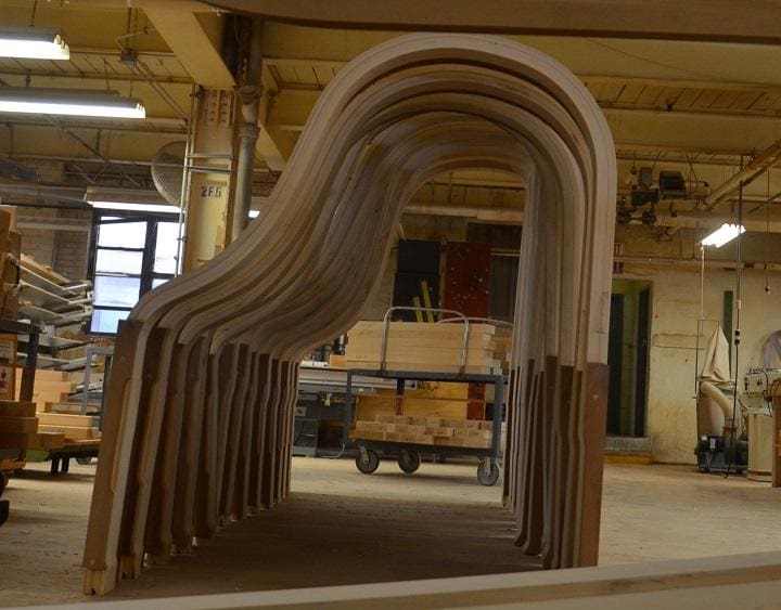 ピアノの外側「ケース」の製造工程（写真はすべて筆者提供）