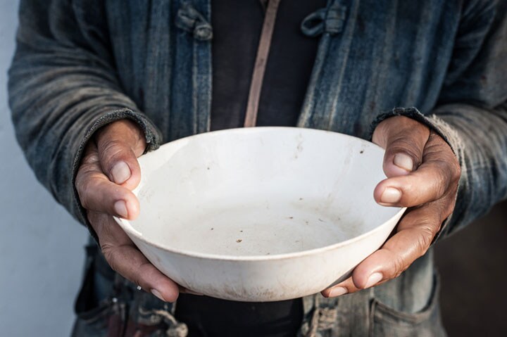 「今の日本で餓死なんてあるわけない」と思うかもしれないが　13160449-iStock.