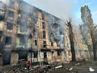 ロシア軍､ウクライナ･ゼレンスキーの故郷クリブイリフにミサイル攻撃　少なくとも10人死亡､28人が負傷