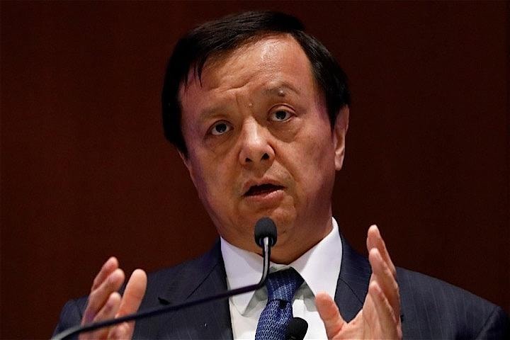 香港取引所の李小加（チャールズ・リー）CEO（写真）は29日、中国が香港に適用している「一国二制度」について、当初から欠陥を抱えていたとの見方を示した。ニューヨークで2018年6月撮影（2019年　ロイター/Brendan McDermid）