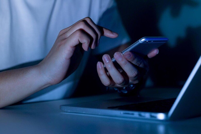 匿名性の高いネット空間には、思慮分別のない暴論が溢れている（写真はイメージです）　Chainarong Prasertthai-iStock