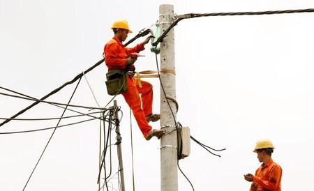 　６月１３日、ベトナムが、熱波による電力不足に直面している。写真は２０１９年、ハノイで撮影（２０２３年　ロイター/Kham）