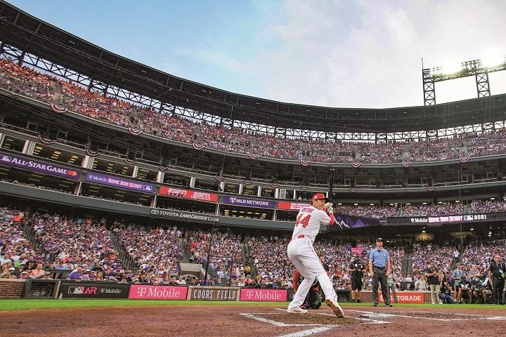 オールスター戦前日のホームラン競争で（7月12日、コロラド州デンバーのクアーズ・フィールド）　DANIEL SHIREYｰMLB PHOTOS/GETTY IMAGES