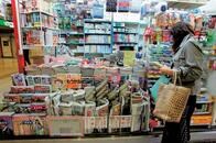 日本の雑誌は私の「教材」だった──北京でグラビアを知り、池袋で配送アルバイトをし、今も週刊誌を愛読中