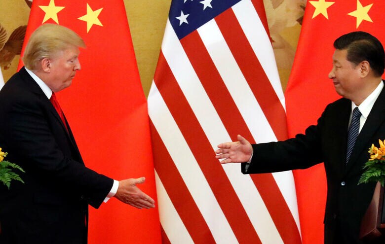 遠くて近く、近くて遠い、トランプ大統領と習近平国家主席　　Jonathan Ernst-REUTERS