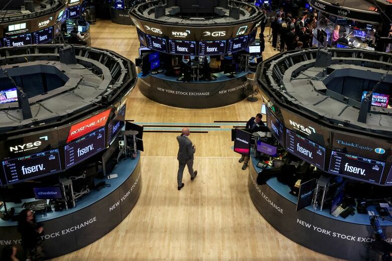 米ニューヨーク証券取引所で2025年4月撮影。REUTERS/Brendan McDermid/File Photo