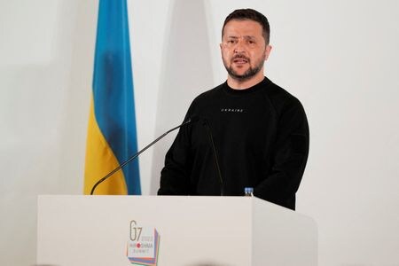 　ウクライナのゼレンスキー大統領は５月２１日、主要７カ国（Ｇ７）首脳会議にあわせてブラジルのルラ大統領との会談が実現しなかったのはスケジュールのためだとし、大きな問題ではないとの見解を示した。同日、広島市で代表撮影（２０２３年　ロイター）