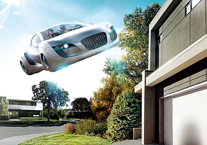 2年先には空飛ぶ車で移動し、身の回りの物が全てネットにつながると言われているが　C.J. Burton-Corbis/GETTY IMAGES